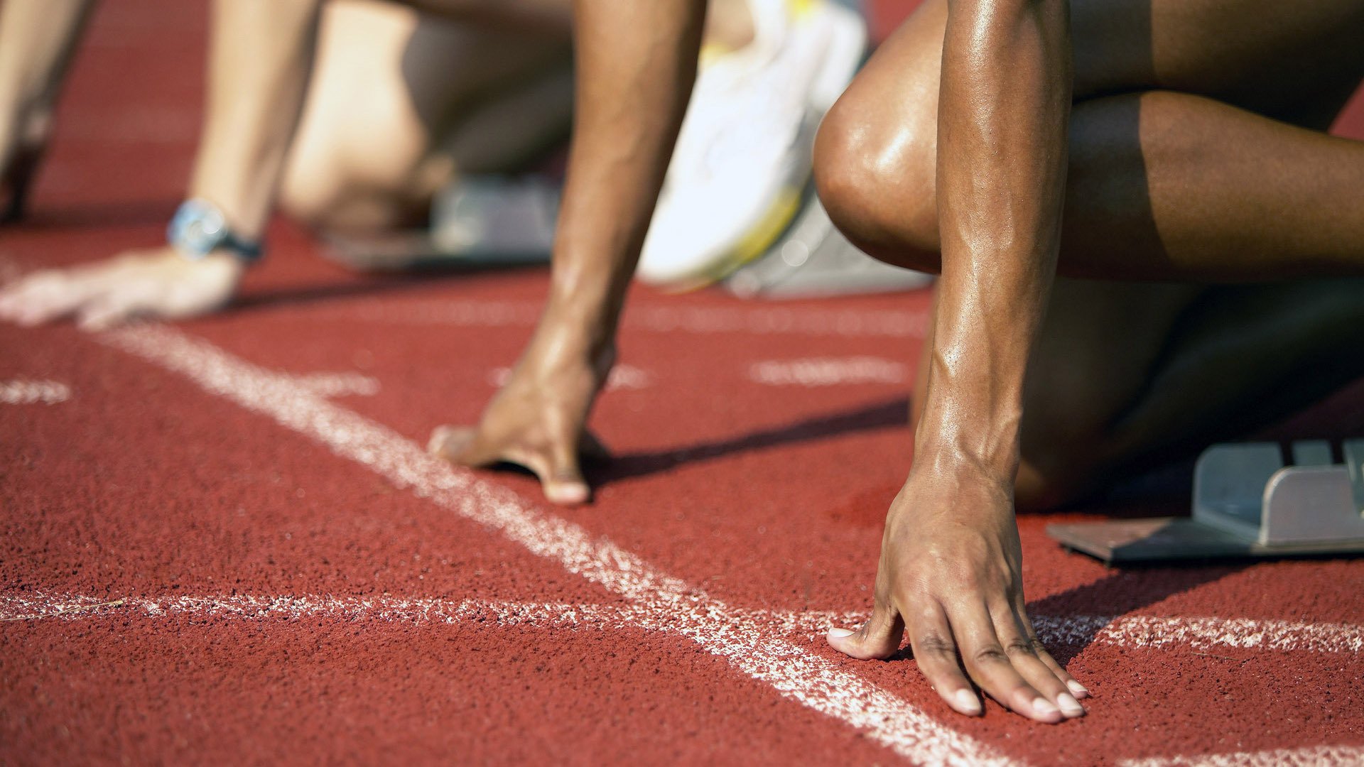 AIYOUXI.COM-_世界锦标赛：激烈比拼，谁能登顶？_，看一下世界锦标赛