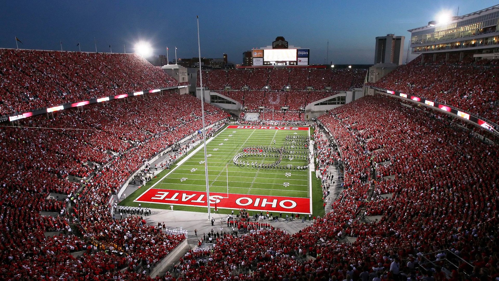 《《穿越火线》1.2版本上线，游戏平衡性大调整》，改版穿越火线